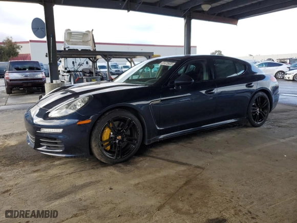 2014 Porsche Panamera S with VIN WP0AB2A78EL055520, listed as a Copart auction lot 51475935 with 41,627 mi miles and Salvage Title. Bid and sale history available at carsss.com. Image 1.