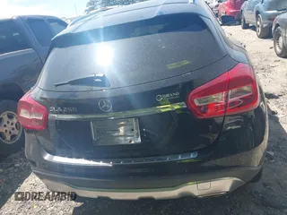 2018 Mercedes-Benz GLA 250 z VIN WDCTG4EB5JJ462795, wystawiony jako IAAI lot #41995667 z przebiegiem 126 940 mil mil oraz . Historia ofert i sprzedaży dostępna na DreamBid. Obrazek 15.