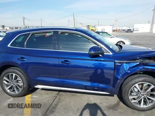 2023 Audi Q5 S line Premium with VIN WA1GAAFY4P2106846, listed as a IAAI auction lot 40960501 with 17,830 mi miles. Bid and sale history available at carsss.com. Image 13.