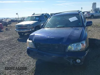2004 Toyota Highlander z VIN JTEEP21A840042289, wystawiony jako IAAI lot #42189973 z przebiegiem 232 368 mil mil oraz . Historia ofert i sprzedaży dostępna na DreamBid. Obrazek 13.