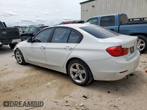 2014 BMW 3 Series 320i z VIN WBA3B1C57EP679989, wystawiony jako Copart lot #56383665 z przebiegiem 125 617 mil mil oraz Szkoda całkowita • Salvage title. Historia ofert i sprzedaży dostępna na DreamBid. Obrazek 2.