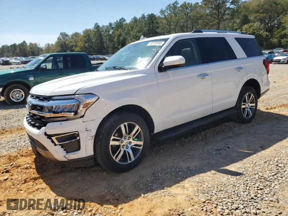 2024 Ford Expedition Limited with VIN 1FMJU1K88REA11681, listed as a Copart auction lot 48700995 with 28,948 mi miles and Clean Title. Bid and sale history available at carsss.com. Image 1.