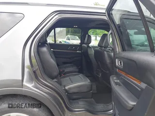 2019 Ford Explorer Limited z VIN 1FM5K8F83KGA75504, wystawiony jako IAAI lot #42457468 z przebiegiem 52 081 mil mil oraz . Historia ofert i sprzedaży dostępna na DreamBid. Obrazek 8.