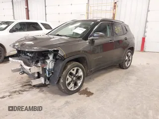 2019 Jeep Compass Limited z VIN 3C4NJDCBXKT806442, wystawiony jako IAAI lot #41745968 z przebiegiem 42 478 mil mil oraz . Historia ofert i sprzedaży dostępna na DreamBid. Obrazek 17.