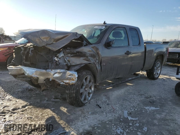 2010 GMC Sierra 1500 with VIN 1GTSCUEA7AZ284197, listed as a Copart auction lot 41985095 with Not Provided miles and Salvage Title. Bid and sale history available at DreamBid. Image 1.