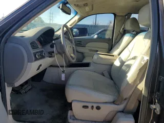 2010 GMC Sierra 1500 with VIN 1GTYKWE25AZ287603, listed as a Copart auction lot 79926284 with 122,683 mi miles and Salvage Title. Bid and sale history available at DreamBid. Image 7.