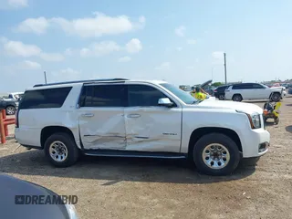 2019 GMC Yukon XL SLT with VIN 1GKS1GKC2KR117197, listed as a IAAI auction lot 41930764 with 47,350 mi miles. Bid and sale history available at carsss.com. Image 13.