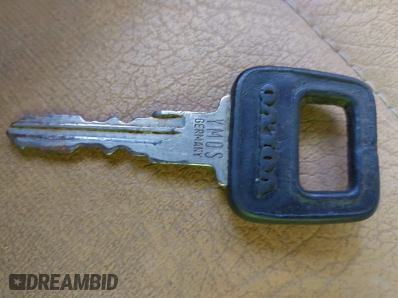 1993 Volvo 240 с VIN YV1AW8805P1954635, выставлен на аукционе IAAI как лот 42135518 с пробегом 172 621 миль миль и . История ставок и продаж доступна на DreamBid. Изображение 11.