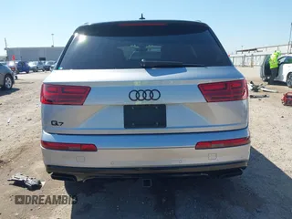 2019 Audi Q7 Prestige with VIN WA1VAAF73KD015756, listed as a IAAI auction lot 41868717 with 49,227 mi miles. Bid and sale history available at carsss.com. Image 16.