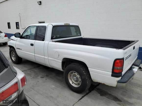 1998 Dodge Ram 1500 with VIN 1B7HC13Y7WJ156167, listed as a Copart auction lot 78942094 with 0 mi miles and Salvage Title. Bid and sale history available at carsss.com. Image 2.