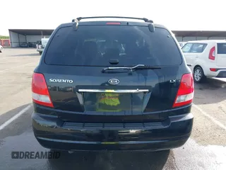 2005 Kia Sorento LX with VIN KNDJD733055359236, listed as a IAAI auction lot 41681533 with 204,755 mi miles. Bid and sale history available at carsss.com. Image 16.