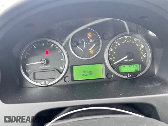 2009 Land Rover LR2 HSE with VIN SALFT24N59H146579, listed as a Copart auction lot 49926905 with 97,826 mi miles and Clean title. Bid and sale history available at DreamBid. Image 8.
