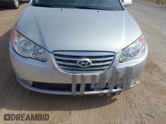 2010 Hyundai Elantra GLS z VIN KMHDU4AD6AU835606, wystawiony jako IAAI lot #42360904 z przebiegiem 94 385 mil mil oraz . Historia ofert i sprzedaży dostępna na DreamBid. Obrazek 6.