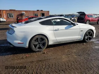 2022 Ford Mustang GT z VIN 1FA6P8CF0N5149979, wystawiony jako Copart lot #48430095 z przebiegiem 33 523 mil mil oraz Szkody całkowita. Historia ofert i sprzedaży dostępna na DreamBid. Obrazek 3.