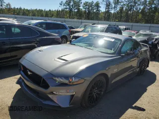 2022 Ford Mustang GT with VIN 1FA6P8CF0N5111152, listed as a Copart auction lot 62243372 with 6,417 mi miles. Bid and sale history available at carsss.com. Image 2.