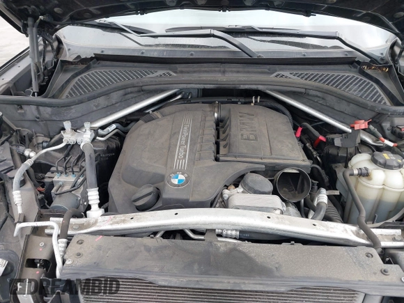 2018 BMW X5 xDrive35i with VIN 5UXKR0C55JL073210, listed as a IAAI auction lot 42047558 with 37,497 mi miles. Bid and sale history available at carsss.com. Image 10.