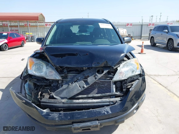 2008 Honda CR-V LX with VIN 3CZRE383X8G704149, listed as a IAAI auction lot 41851000 with 329,881 mi miles. Bid and sale history available at carsss.com. Image 12.