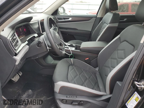 2024 Volkswagen Atlas Peak Edition SEL with VIN 1V2GR2CA9RC582274, listed as a Copart auction lot 79362524 with 1,619 mi miles and Salvage title. Bid and sale history available at DreamBid. Image 7.