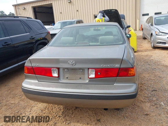2001 Toyota Camry CE with VIN 4T1BG22K41U099684, listed as a IAAI auction lot 41793186 with 278,645 mi miles and . Bid and sale history available at DreamBid. Image 16.