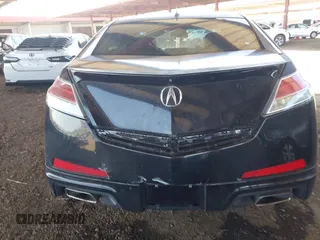 2009 Acura TL Technology z VIN 19UUA86569A013697, wystawiony jako IAAI lot #42265973 z przebiegiem 228 922 mil mil oraz . Historia ofert i sprzedaży dostępna na DreamBid. Obrazek 12.