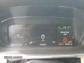 2017 Lincoln Continental Select с VIN 1LN6L9SK5H5609096, выставлен на аукционе Copart как лот 63081535 с пробегом 109 365 миль миль и Списание • Salvage title. История ставок и продаж доступна на DreamBid. Изображение 9.