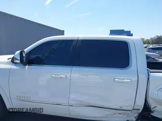 2024 Ram 1500 Limited с VIN 1C6SRFHT1RN209318, выставлен на аукционе IAAI как лот 42083923 с пробегом 12 969 миль миль и . История ставок и продаж доступна на DreamBid. Изображение 15.