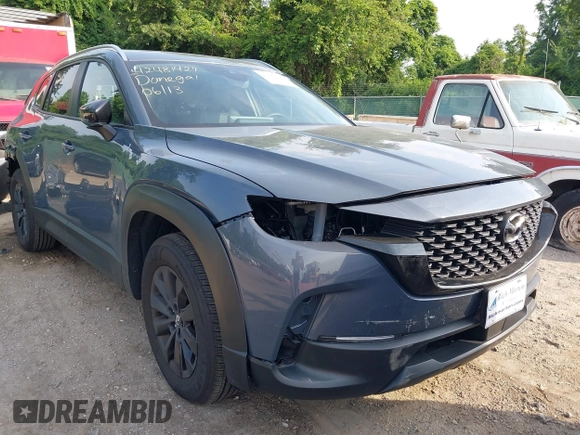2024 Mazda CX-50 S Premium z VIN 7MMVABDM7RN231991, wystawiony jako IAAI lot #42481427 z przebiegiem 7 843 mil mil oraz . Historia ofert i sprzedaży dostępna na DreamBid. Obrazek 20.