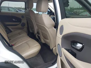 2016 Land Rover Range Rover Evoque SE z VIN SALVP2BG2GH085063, wystawiony jako IAAI lot #42337615 z przebiegiem 99 391 mil mil oraz . Historia ofert i sprzedaży dostępna na DreamBid. Obrazek 8.