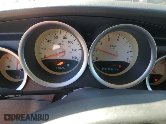 2005 Dodge Magnum SE with VIN 2D4FV48V75H649206, listed as a Copart auction lot 47035155 with 71,026 mi miles and Salvage Title. Bid and sale history available at carsss.com. Image 9.
