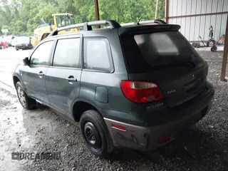 2005 Mitsubishi Outlander LS z VIN JA4LZ31F65U018214, wystawiony jako IAAI lot #42311539 z przebiegiem 282 298 mil mil oraz . Historia ofert i sprzedaży dostępna na DreamBid. Obrazek 3.