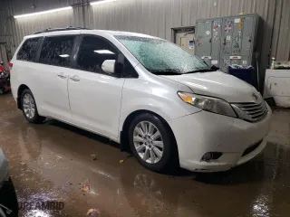 2013 Toyota Sienna XLE AAS with VIN 5TDYK3DCXDS291595, listed as a Copart auction lot 43973225 with 158,290 mi miles and Salvage Title. Bid and sale history available at carsss.com. Image 4.