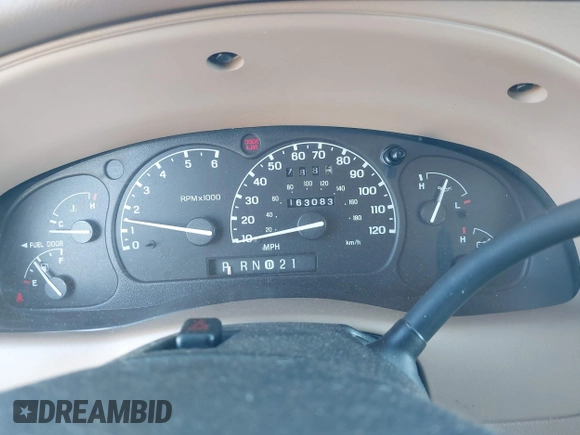 2002 Ford Ranger XLT Appearance with VIN 1FTYR44E92PA29626, listed as a IAAI auction lot 42025171 with 163,083 mi miles. Bid and sale history available at carsss.com. Image 7.