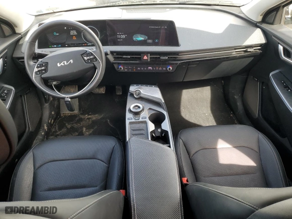 2022 Kia EV6 Wind with VIN KNDC3DLC7N5028969, listed as a Copart auction lot 48932855 with 28,651 mi miles and Salvage Title. Bid and sale history available at carsss.com. Image 8.