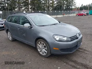 2014 Volkswagen Jetta SportWagen TDI w/Sunroof & Nav with VIN 3VWPL7AJ2EM628181, listed as a IAAI auction lot 41912871 with 78,268 mi miles. Bid and sale history available at carsss.com. Image 1.