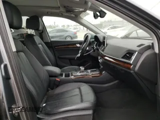 2018 Audi Q5 Premium with VIN WA1ANAFY8J2014110, listed as a Copart auction lot 63578382 with 34,216 mi miles. Bid and sale history available at carsss.com. Image 5.