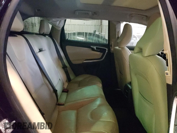2016 Volvo XC60 T5 Drive-E Premier with VIN YV440MDK5G2895727, listed as a Copart auction lot 44929125 with 173,961 mi miles and Salvage Title. Bid and sale history available at carsss.com. Image 11.