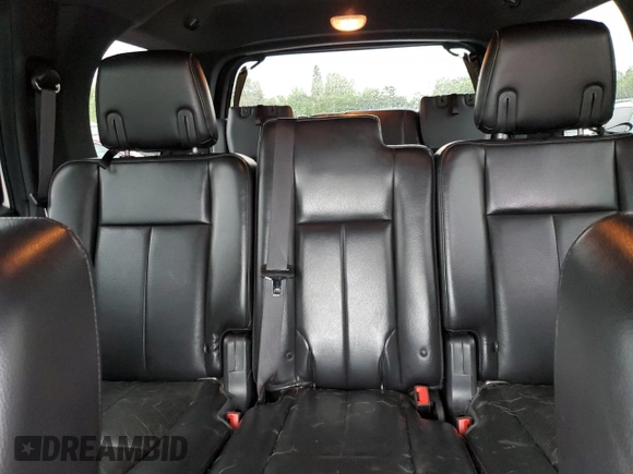 2011 Ford Expedition Limited с VIN 1FMJU2A50BEF07092, выставлен на аукционе Copart как лот 55950025 с пробегом 114 531 миль миль и Списание • Salvage title. История ставок и продаж доступна на DreamBid. Изображение 10.