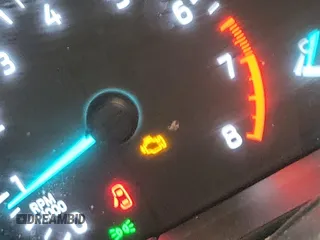 2022 Ford Escape SE z VIN 1FMCU9G64NUA67776, wystawiony jako IAAI lot #42502632 z przebiegiem 80 145 mil mil oraz . Historia ofert i sprzedaży dostępna na DreamBid. Obrazek 1.