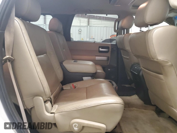 2008 Toyota Sequoia Platinum with VIN 5TDBY67A68S007787, listed as a Copart auction lot 81242624 with 296,963 mi miles and Clean Title. Bid and sale history available at carsss.com. Image 11.