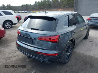 2021 Audi SQ5 Premium Plus with VIN WA1B4AFY7M2011453, listed as a IAAI auction lot 41768561 with 45,596 mi miles. Bid and sale history available at carsss.com. Image 4.