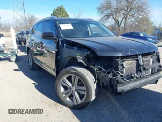 2019 Volkswagen Atlas SEL R-Line z VIN 1V2RR2CA6KC509913, wystawiony jako IAAI lot #41410198 z przebiegiem 97 681 mil mil oraz . Historia ofert i sprzedaży dostępna na DreamBid. Obrazek 1.