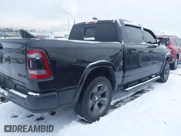 2020 Ram 1500 Big Horn z VIN 1C6RRFFG7LN285301, wystawiony jako IAAI lot #41241988 z przebiegiem 89 567 mil mil oraz . Historia ofert i sprzedaży dostępna na DreamBid. Obrazek 4.