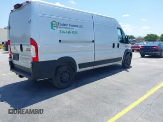 2022 Ram ProMaster Cargo with VIN 3C6LRVDG2NE123344, listed as a IAAI auction lot 42233518 with 73,959 mi miles and . Bid and sale history available at DreamBid. Image 4.