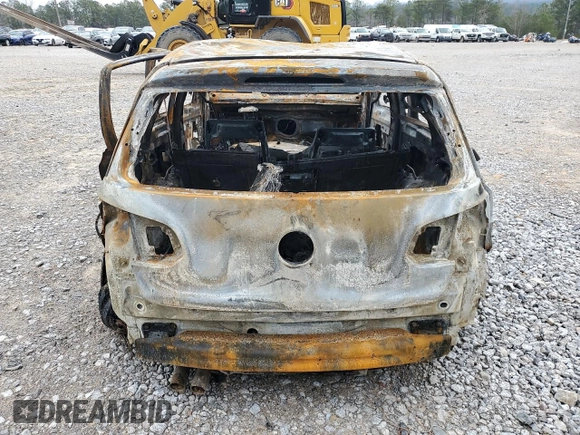 2013 Volkswagen Golf TDI z VIN WVWDM7AJ1DW138476, wystawiony jako Copart lot #86773184 z przebiegiem Nie podano mil oraz Nie do naprawy • Non repairable. Historia ofert i sprzedaży dostępna na DreamBid. Obrazek 6.