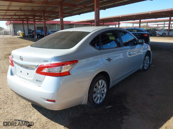 2013 Nissan Sentra SR with VIN 3N1AB7AP5DL635584, listed as a IAAI auction lot 41686634 with 137,203 mi miles. Bid and sale history available at carsss.com. Image 4.