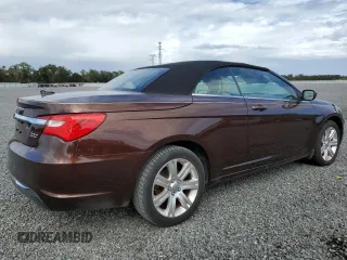 2013 Chrysler 200 Touring z VIN 1C3BCBEGXDN609899, wystawiony jako Copart lot #74966724 z przebiegiem 38 028 mil mil oraz Szkoda całkowita • Salvage title. Historia ofert i sprzedaży dostępna na DreamBid. Obrazek 3.