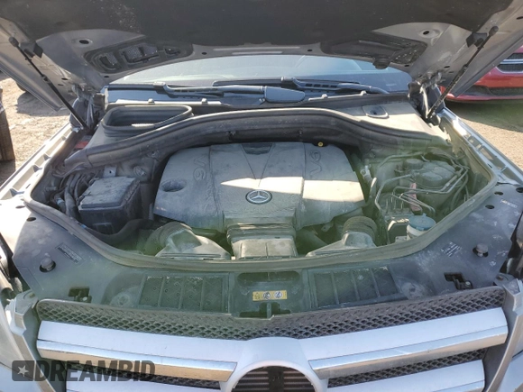 2015 Mercedes-Benz GL-Class GL 350 BlueTEC with VIN 4JGDF2EE3FA616774, listed as a Copart auction lot 48571765 with 206,393 mi miles and Salvage Title. Bid and sale history available at carsss.com. Image 12.