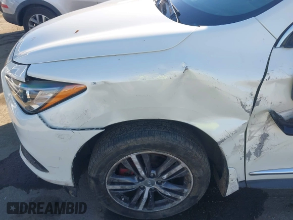 2019 Infiniti QX60 LUXE with VIN 5N1DL0MN9KC515168, listed as a IAAI auction lot 41354634 with 84,173 mi miles. Bid and sale history available at carsss.com. Image 6.