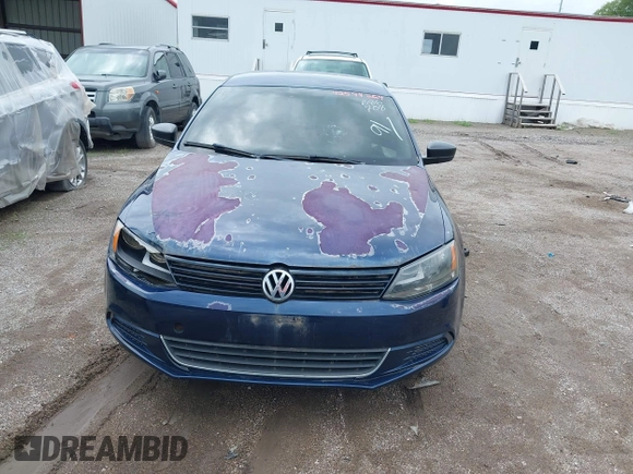 2014 Volkswagen Jetta S with VIN 3VW2K7AJ2EM438149, listed as a IAAI auction lot 42594264 with 54,675 mi miles and . Bid and sale history available at DreamBid. Image 6.