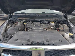 2018 Ram 2500 Tradesman z VIN 3C6UR5CL5JG359438, wystawiony jako IAAI lot #39767267 z przebiegiem 148 103 mil mil oraz . Historia ofert i sprzedaży dostępna na DreamBid. Obrazek 10.